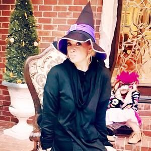 Meet your Posher, Mandy